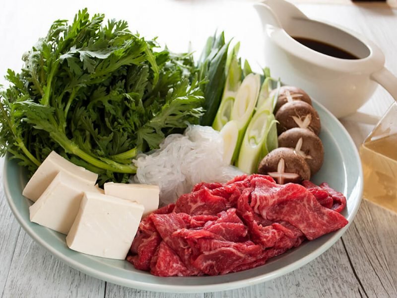 Sukiyaki nella tradizione gastronomica giapponese